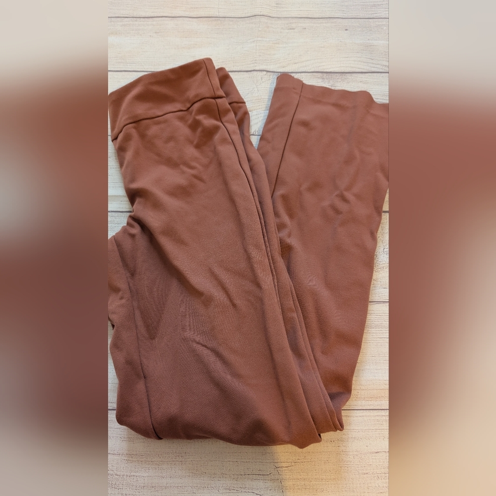 Jones new York casual mauve leggings. Size XS